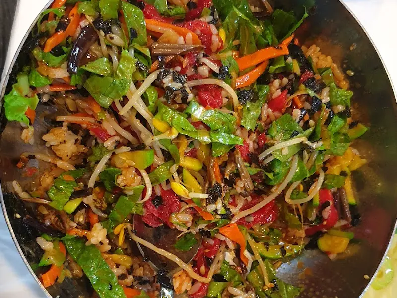 육회비빔밥 비빔