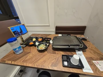 강남, 힙스터들의 성지에서 맛보는 전설의 우대갈비 맛집 탐방기