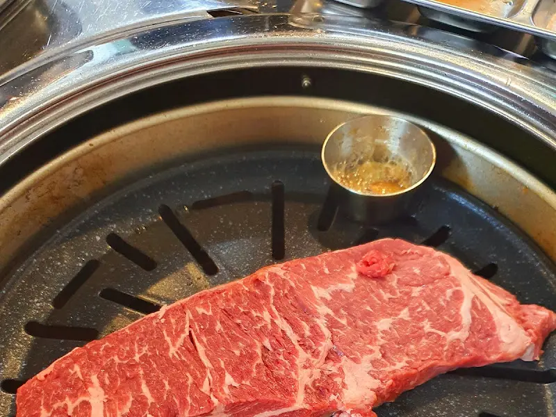 불판 위의 소고기