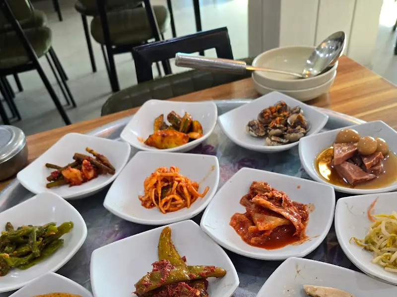 다채로운 밑반찬