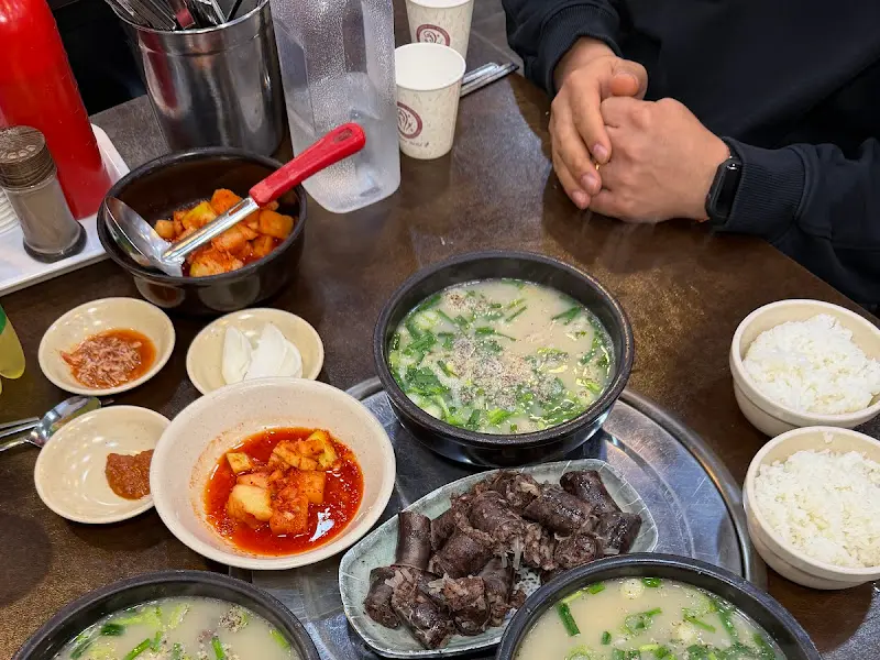 푸짐한 한 상 차림