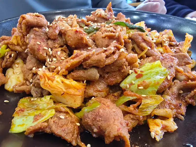 불맛 가득한 고추장 불고기