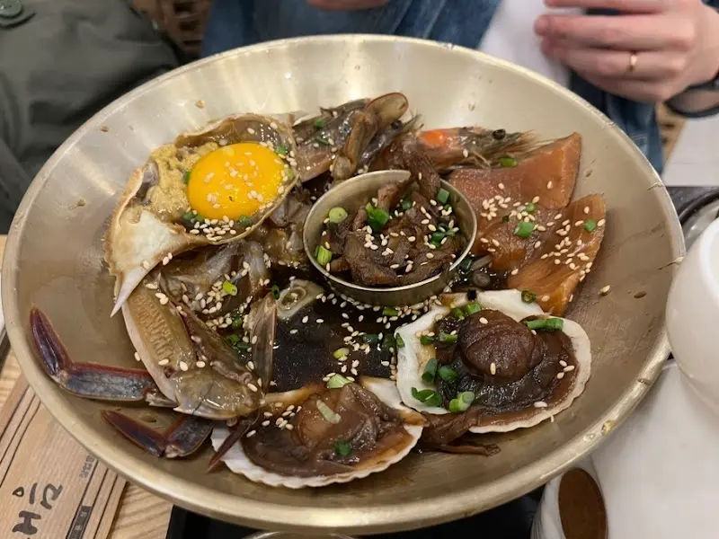 해물과 밥의 조화