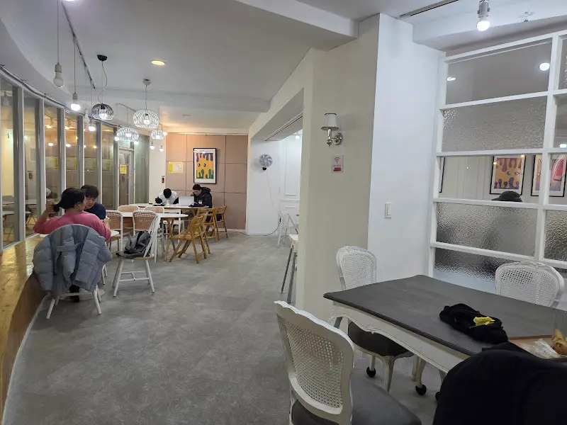 카페 내부 모습