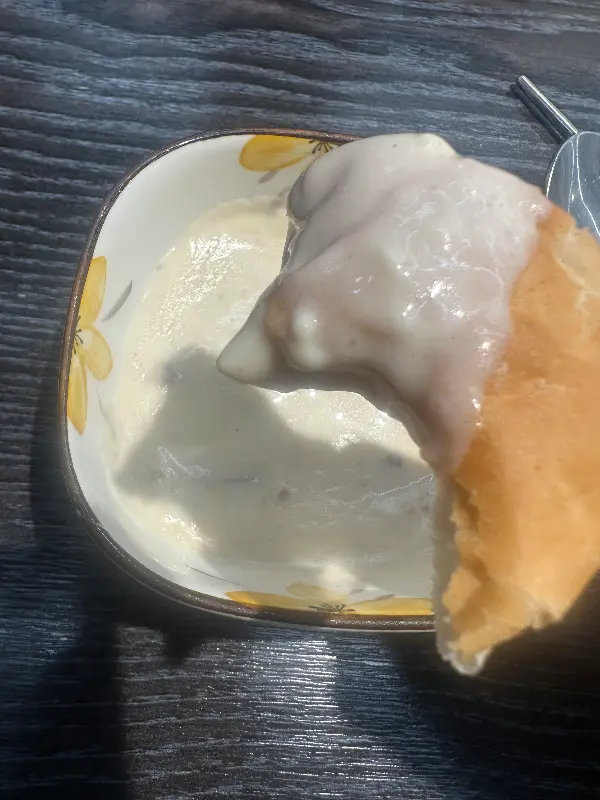 스프에 찍어먹는 모닝빵