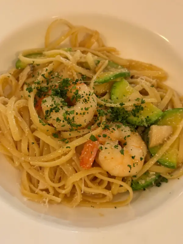 모노테이블의 오징어 먹물 리조또