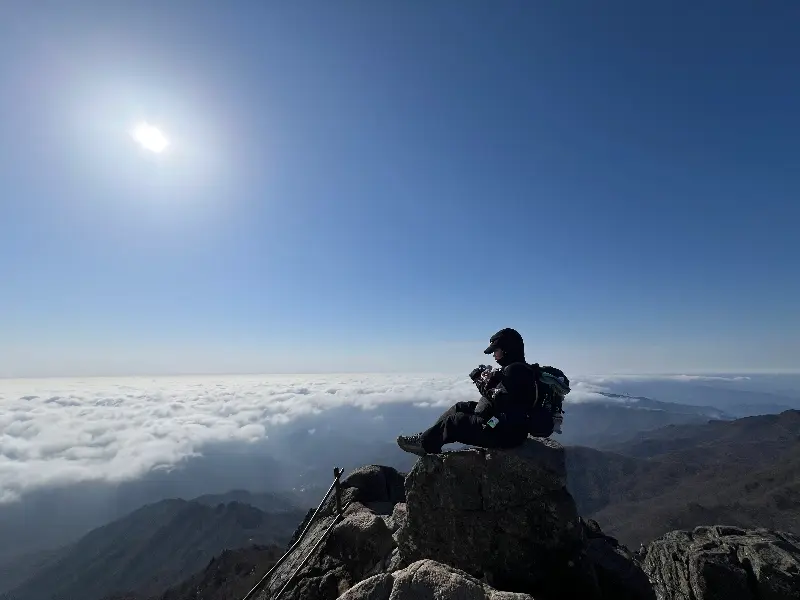 다양한 디저트와 음료 메뉴