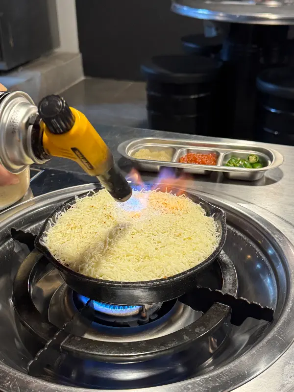 곱창119 치즈 볶음밥 토치