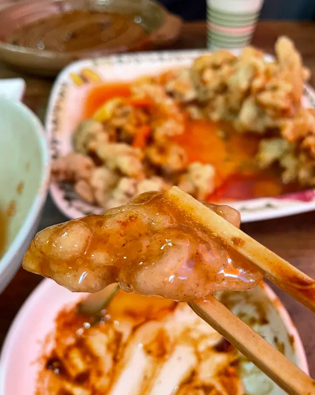 포항반점 탕수육 한 입