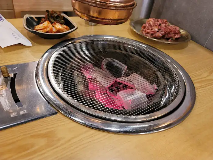 숯불 준비 모습