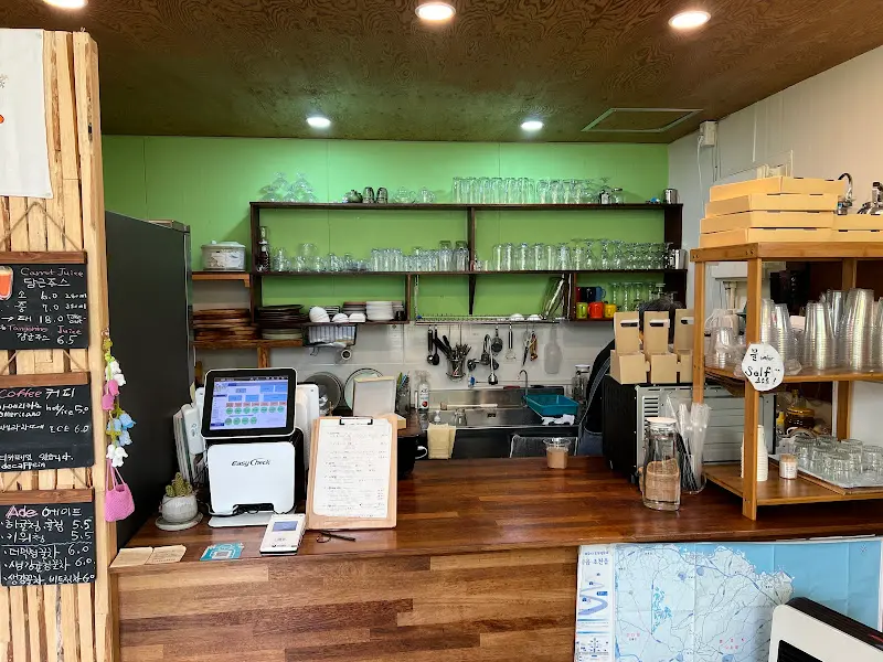 깔끔한 주방 내부