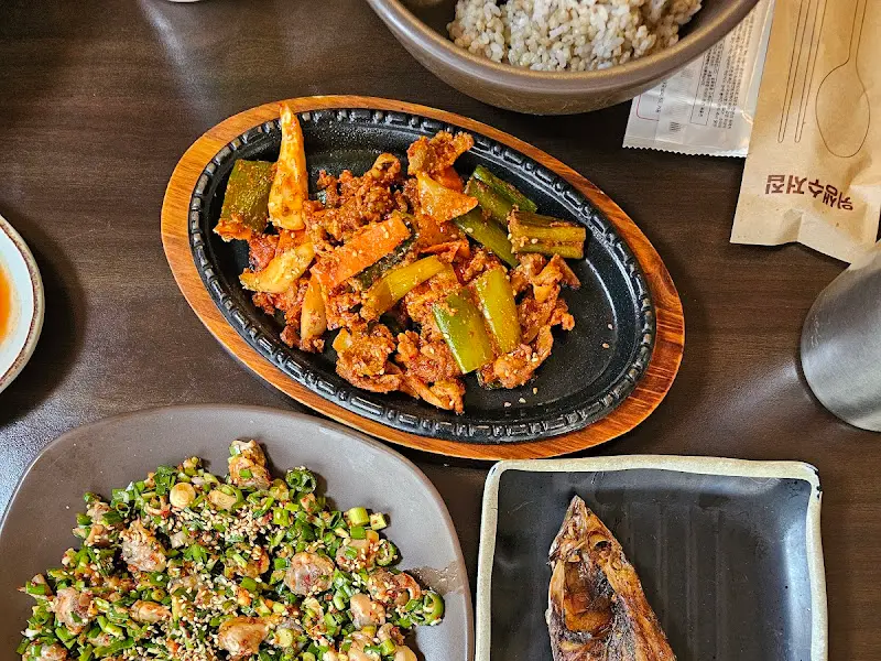 오삼불고기와 꼬막무침, 고등어구이