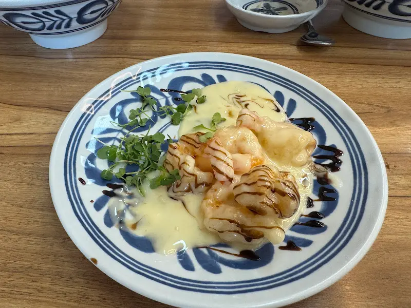 먹음직스러운 멘보샤