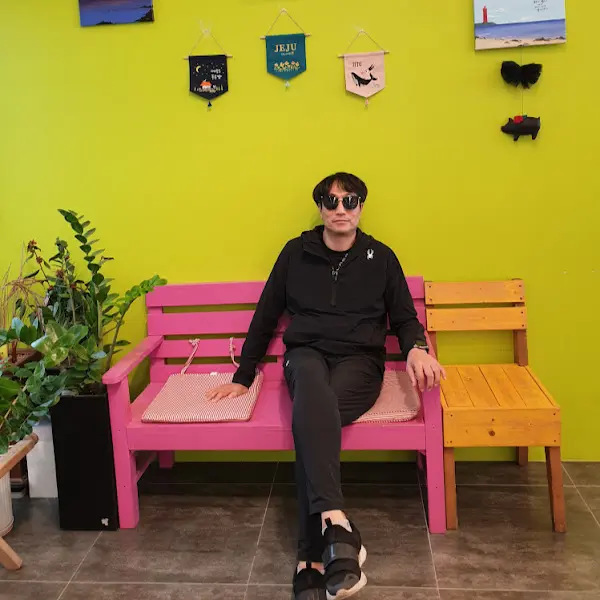 밝은 색상의 인테리어