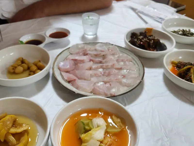 다채로운 밑반찬