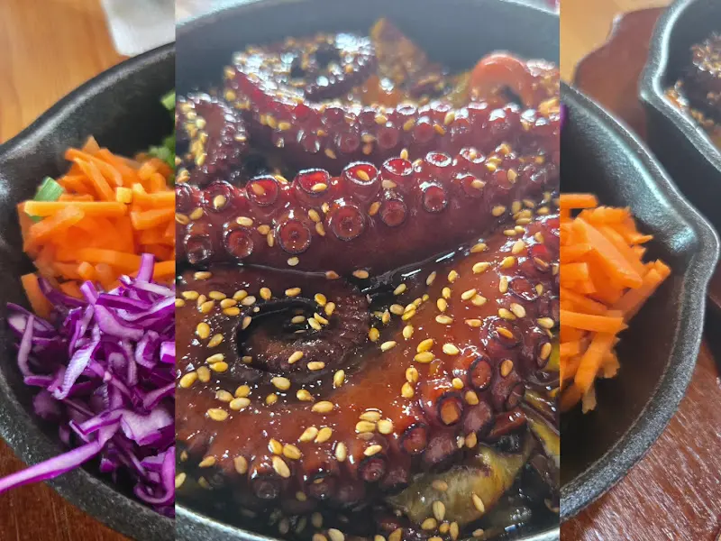 돌문어 덮밥의 클로즈업