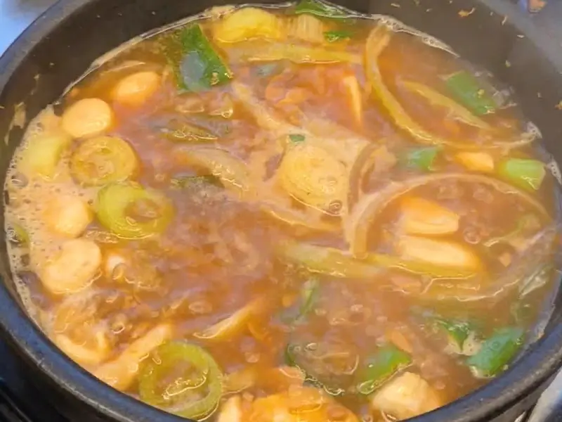 된장찌개의 클로즈업 사진