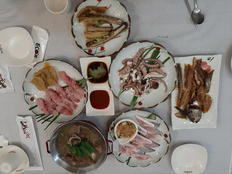 청아한정식 내부