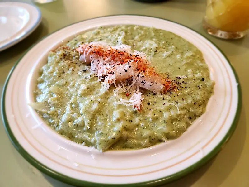 아보카도와 명란이 조화로운 리조또