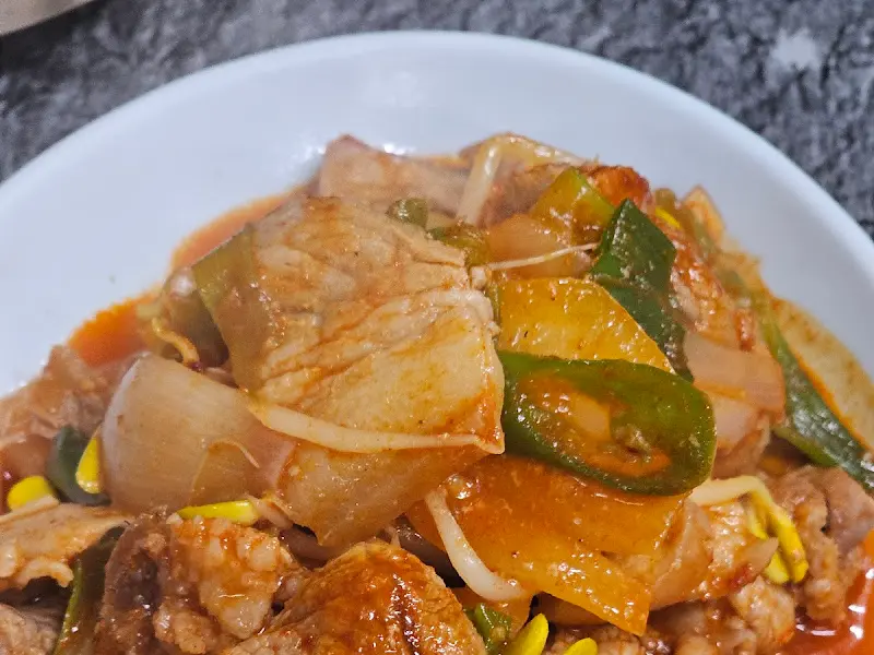 동완식당의 제육볶음
