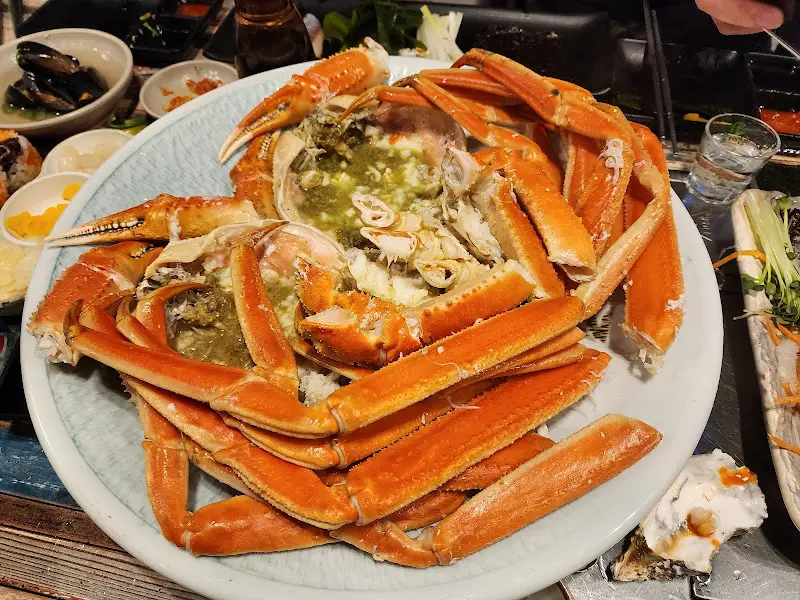 살이 꽉 찬 킹크랩