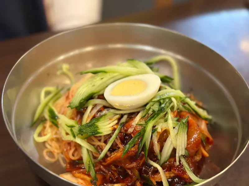 비빔밀면