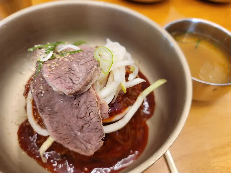 살얼음이 낀 육회