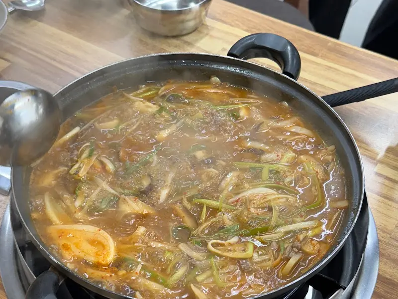 버섯찌개 한 상