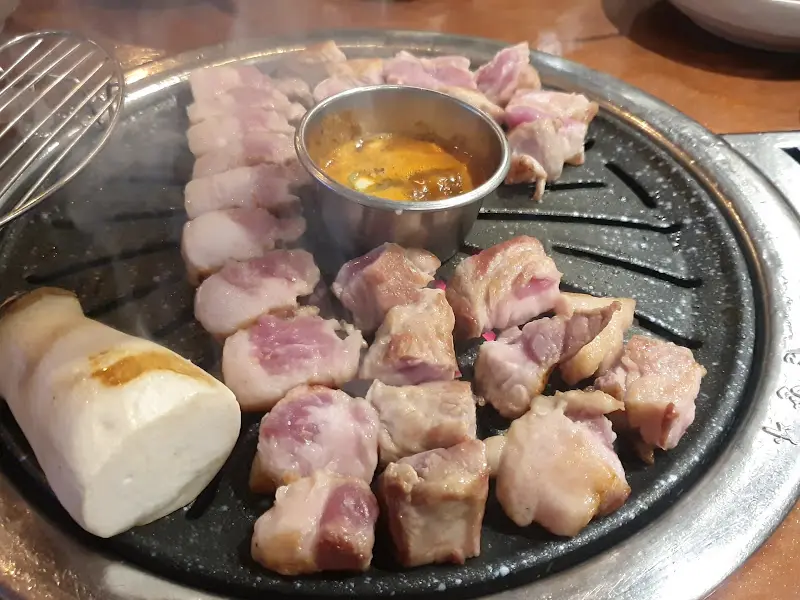 잘 익은 삼겹살