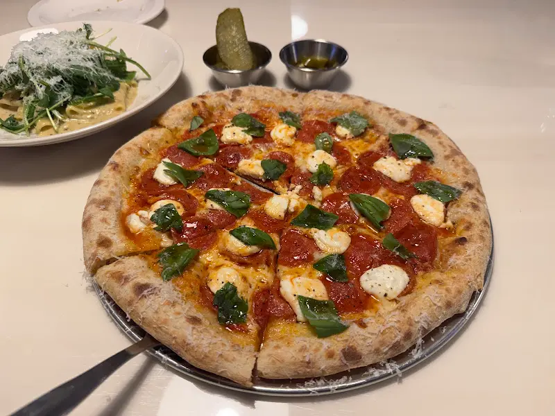 피자와 파스타 전체샷