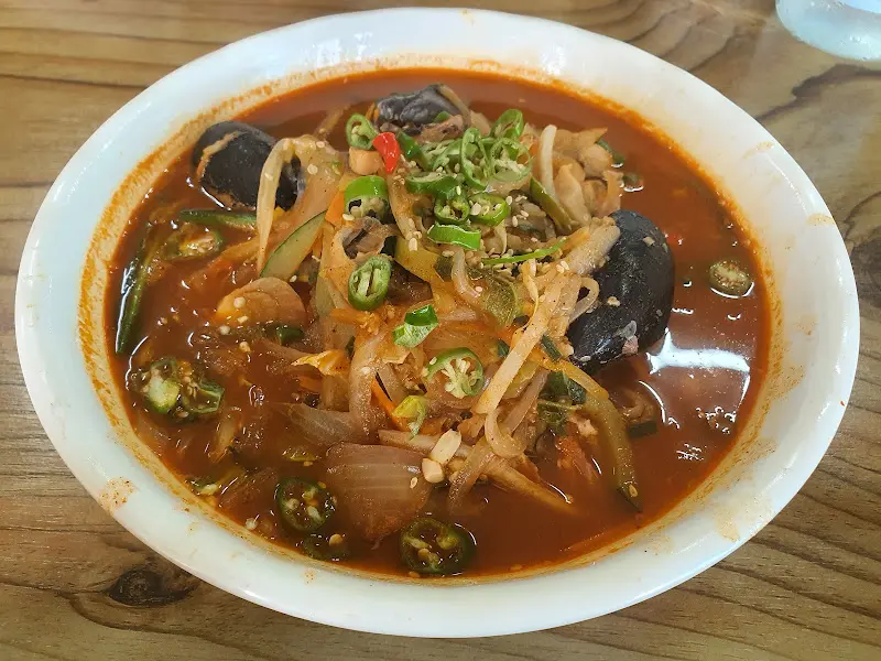 해물 가득 짬뽕