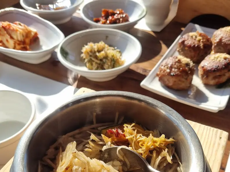 맛깔스러운 떡갈비