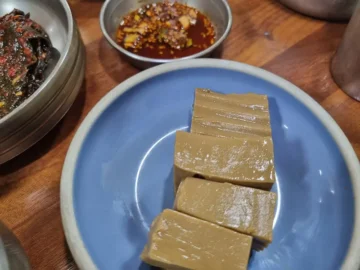 숨겨진 보석 같은 남양주 맛집, 이색적인 한정식 ‘아리랑가든’에서 만찬을 즐기다