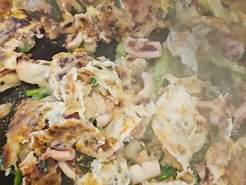 겉바속촉 해물파전