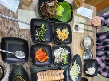 동의보감촌의 숨겨진 보석, 산청에서 맛보는 잊지 못할 보쌈의 향연과 특별한 막걸리 경험