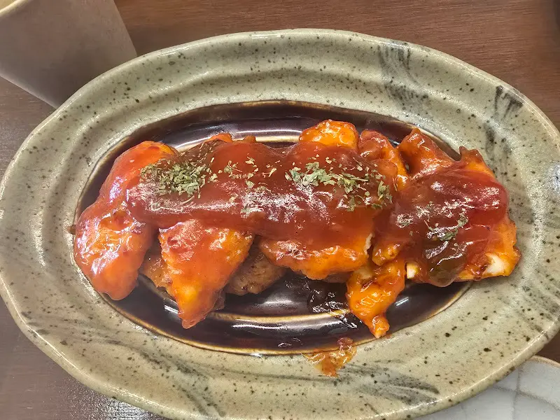 매콤달콤한 닭강정