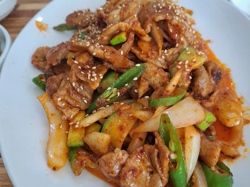 윤기가 흐르는 제육볶음