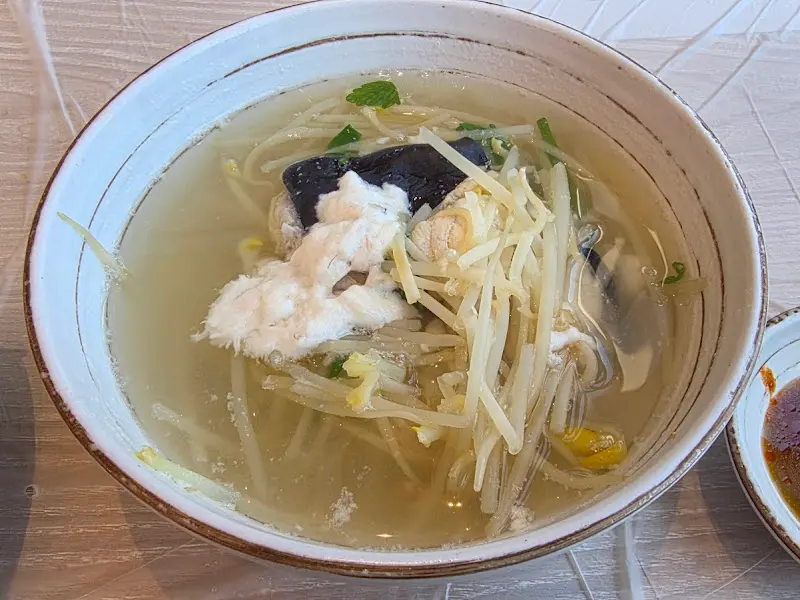 맑고 시원한 복어 탕