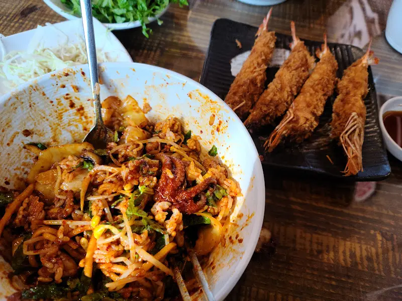 쭈꾸미 볶음과 튀김