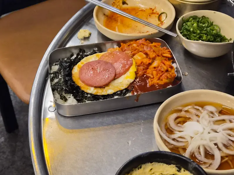 옛날 도시락 근접샷