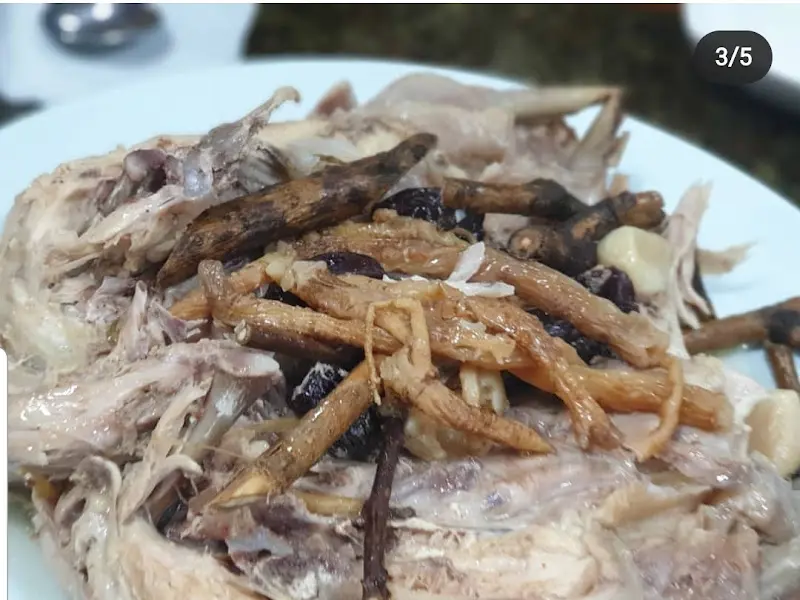 푸짐한 백숙 한 상