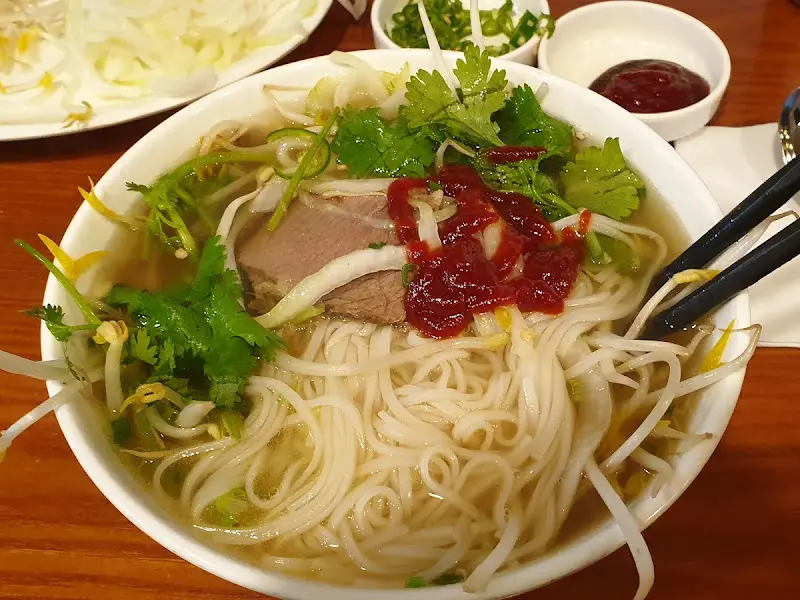 푸짐한 쌀국수 한 상차림