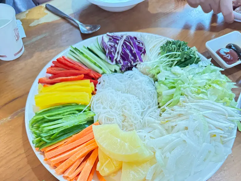 알록달록한 월남쌈 재료