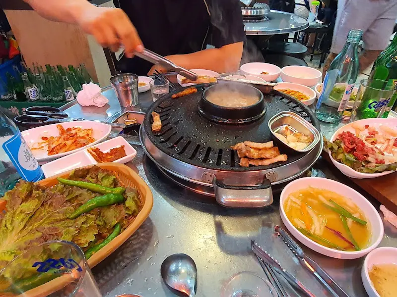 지글지글 익어가는 돼지갈비