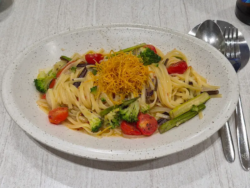 고사리 오일 파스타