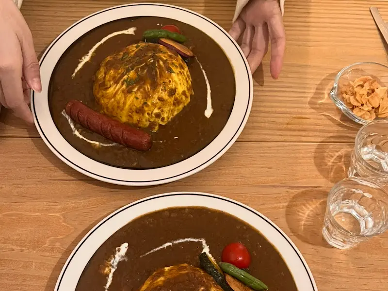 모루식당 오무카레 단면