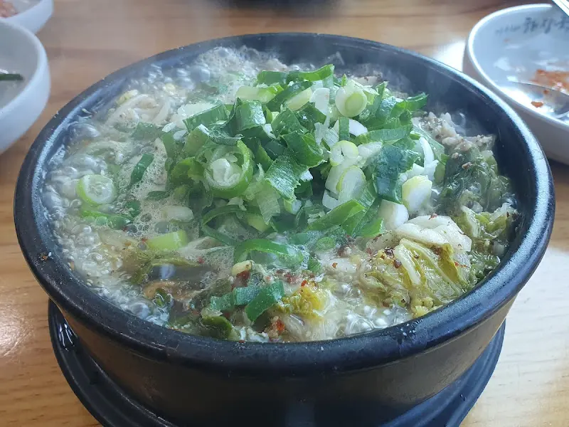 해장국 전체 상차림