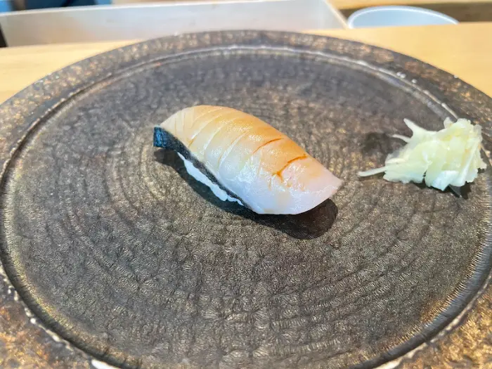 흰살 생선 스시