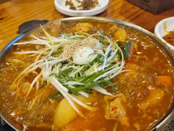 옛날토담집 닭볶음탕 클로즈업