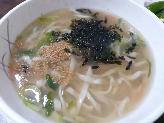 칼국수 면발 디테일